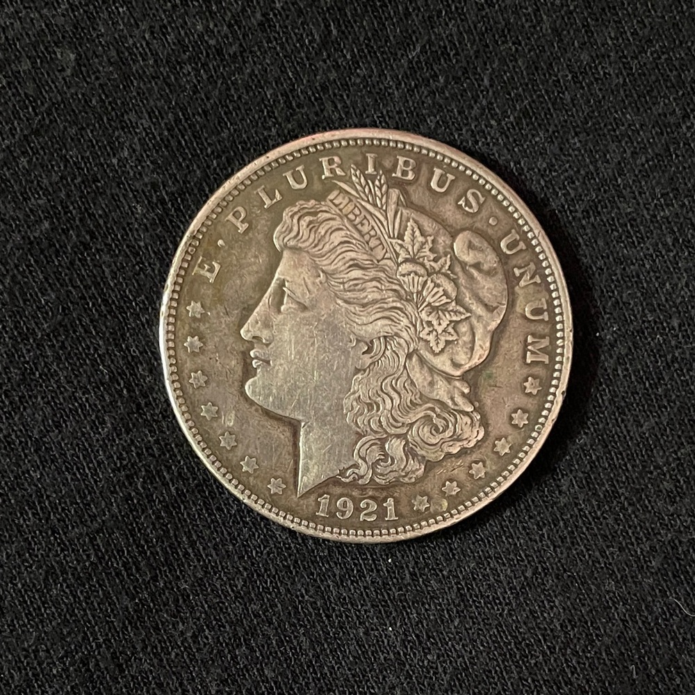 1921 Morgan Silver Dollar – Philadelphia (No Mint Mark) – Collectible Coin